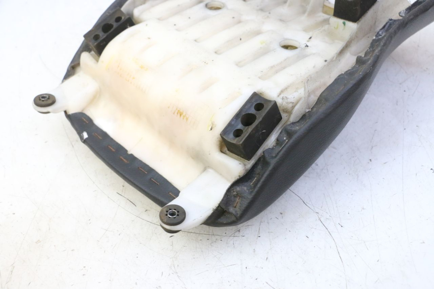 photo de ASIENTO DELANTERO HONDA CBF 125 (2009 - 2015)