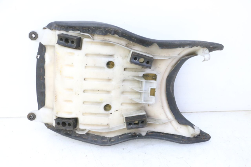 photo de ASIENTO DELANTERO HONDA CBF 125 (2009 - 2015)