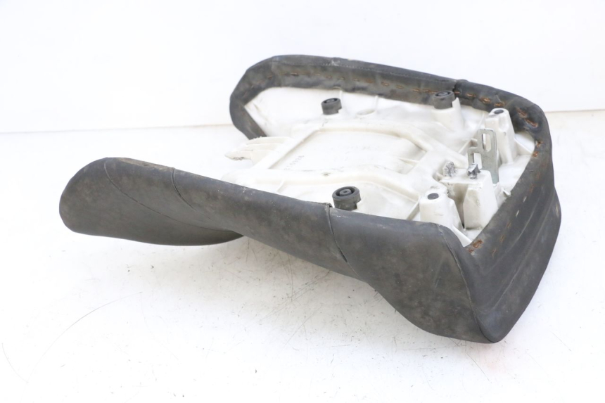 photo de ASIENTO DELANTERO YAMAHA FJR ABS 1300 (2006 - 2012) - Primer plano técnico