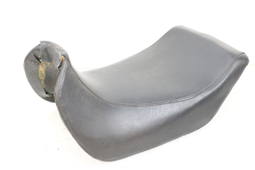 photo de ASIENTO DELANTERO KAWASAKI GPZ RX 1000 (1986 - 1988) - Detalle de la pieza