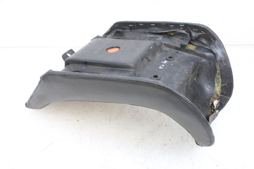 photo de ASIENTO DELANTERO KAWASAKI GPZ RX 1000 (1986 - 1988) - Zoom estado de uso