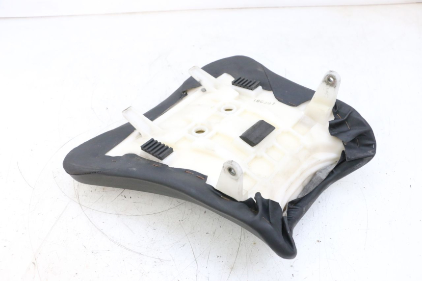 photo de ASIENTO DELANTERO SUZUKI GSXR GSX-R 1000 (2003 - 2004) - Detalle de la pieza