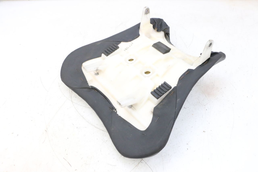 photo de ASIENTO DELANTERO SUZUKI GSXR GSX-R 1000 (2003 - 2004) - Zoom estado de uso