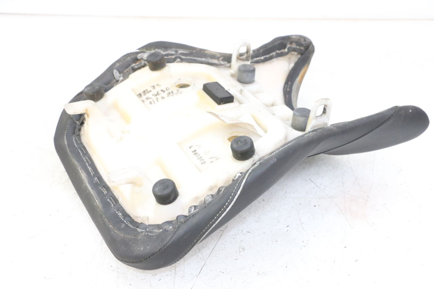 photo de ASIENTO DELANTERO SUZUKI GSR 750 (2011 - 2017)