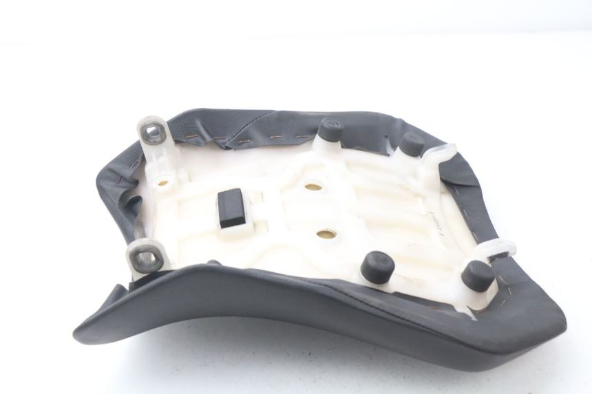 photo de ASIENTO DELANTERO SUZUKI GSX-R GSXR 750 (2011 - 2016)