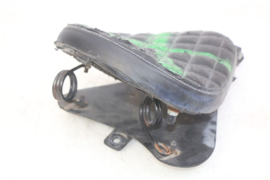photo de ASIENTO DELANTERO DAELIM VL DAYSTAR 125 (2000 - 2011)