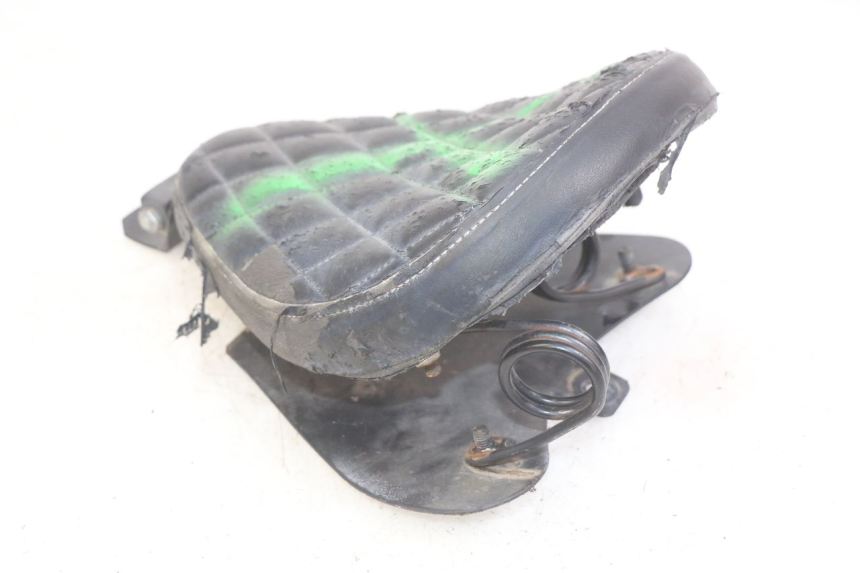 photo de ASIENTO DELANTERO DAELIM VL DAYSTAR 125 (2000 - 2011)