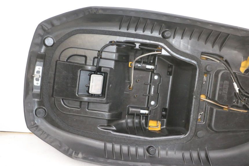 photo de ASIENTO SUZUKI BURGMAN 650 (2013 - 2020)