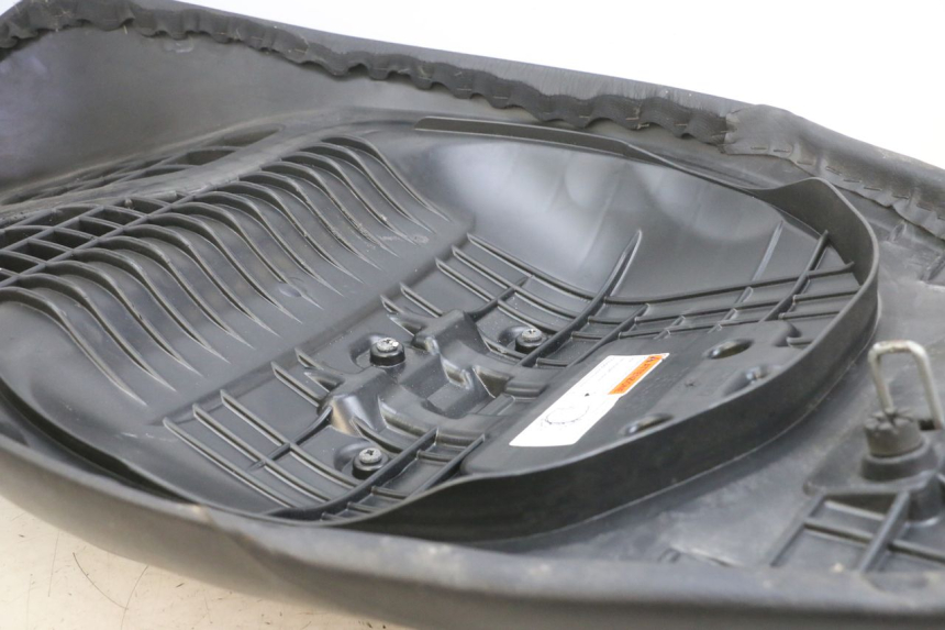 photo de ASIENTO SUZUKI BURGMAN 125 (2007 - 2014) - Detalle de la pieza