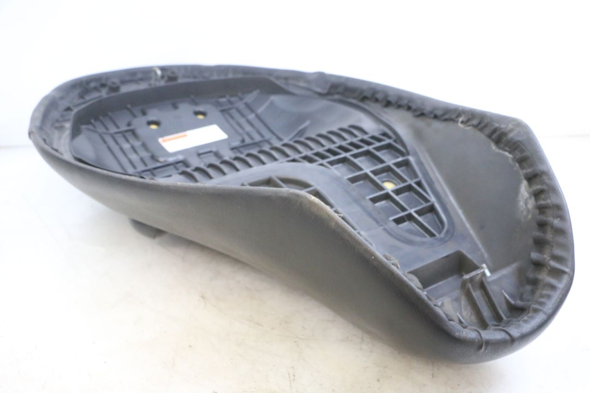 photo de ASIENTO SUZUKI BURGMAN 125 (2007 - 2014) - Otra perspectiva