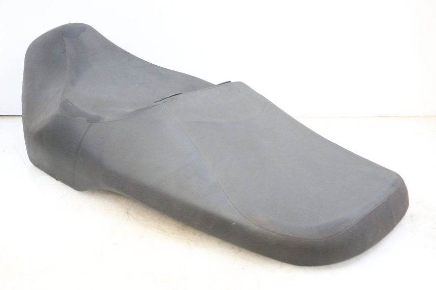 photo de ASIENTO SUZUKI BURGMAN EXECUTIVE ABS 650 (2006 - 2012) - Estado de la superficie y material