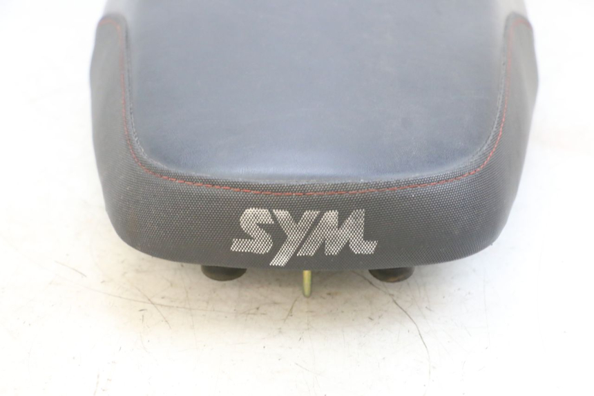 photo de ASIENTO SYM CROX 4T 50 (2016 - 2023) - Primer plano técnico