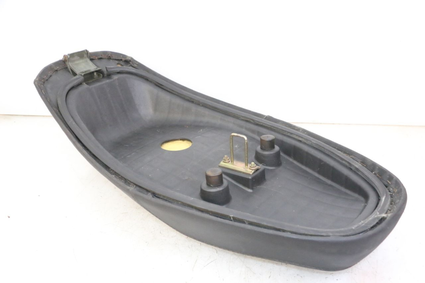 photo de ASIENTO DAELIM BESBI 125 (2007 - 2008)