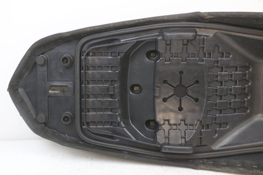 photo de ASIENTO LONGJIA EASY MAX 125 (2020 - 2024)