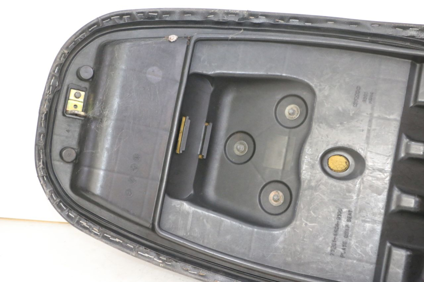 photo de ASIENTO KYMCO GRAND DINK 125 (2002 - 2007)