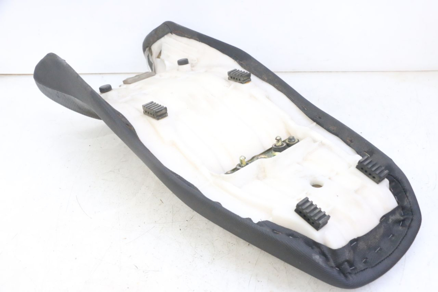 photo de ASIENTO SUZUKI GS GSE 500 (2001 - 2003)