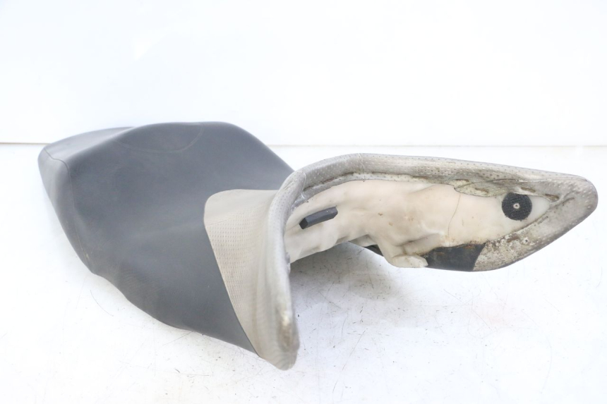 photo de ASIENTO SUZUKI GSR 600 (2005 - 2012)