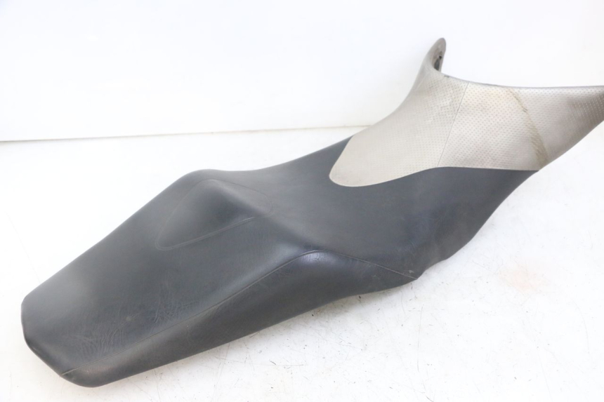 photo de ASIENTO SUZUKI GSR 600 (2005 - 2012)
