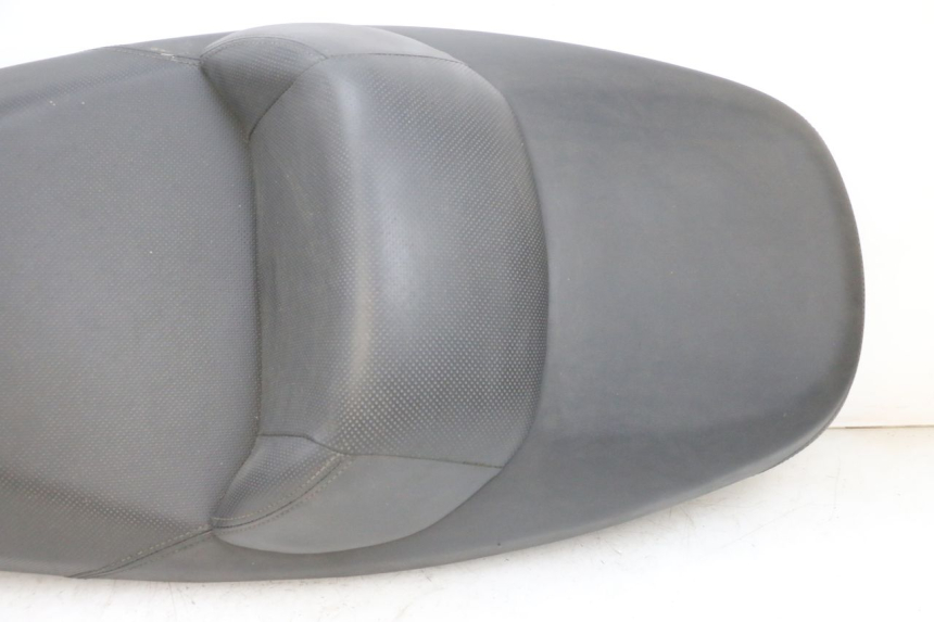 photo de ASIENTO SYM GTS EVO 125 (2009 - 2013) - Ángulo de visión alternativo