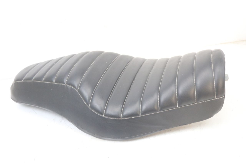 photo de ASIENTO HARLEY DAVIDSON SPORTSTER XL CUSTOM 883 (1999 - 2006)