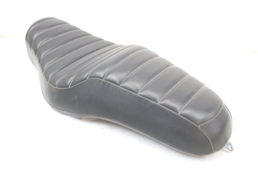 photo de ASIENTO HARLEY DAVIDSON SPORTSTER XL CUSTOM 883 (1999 - 2006)