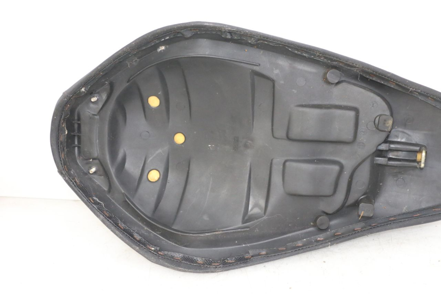 photo de ASIENTO KEEWAY HURRICANE 50 (2006 - 2019)