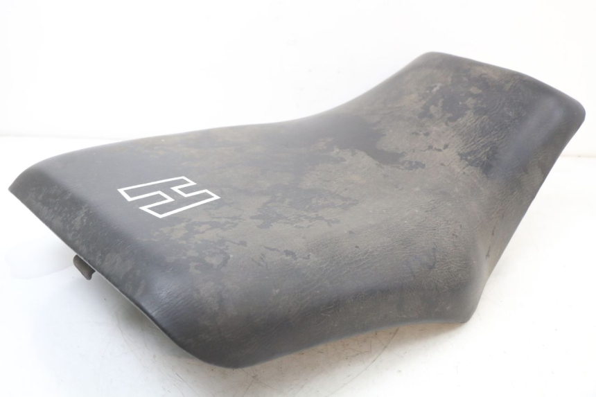 photo de ASIENTO HYTRACK HY S 4X4 410 (2013 - 2016)