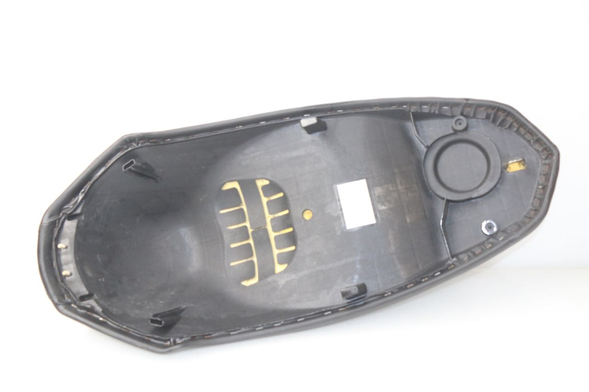 photo de ASIENTO PEUGEOT KISBEE 2T 50 (2010 - 2017)