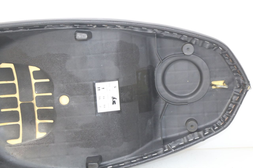 photo de ASIENTO PEUGEOT KISBEE 2T 50 (2018 - 2022)