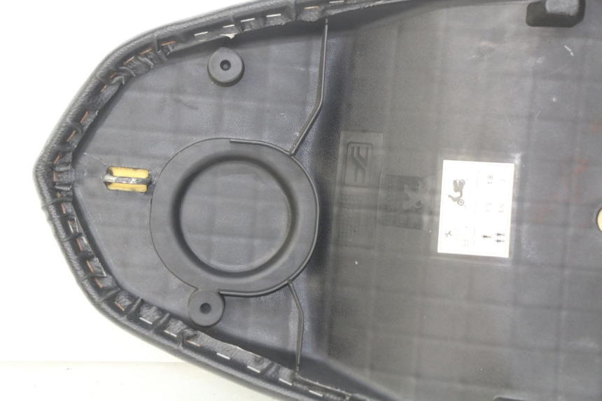 photo de ASIENTO PEUGEOT KISBEE 4T 50 (2018 - 2022)