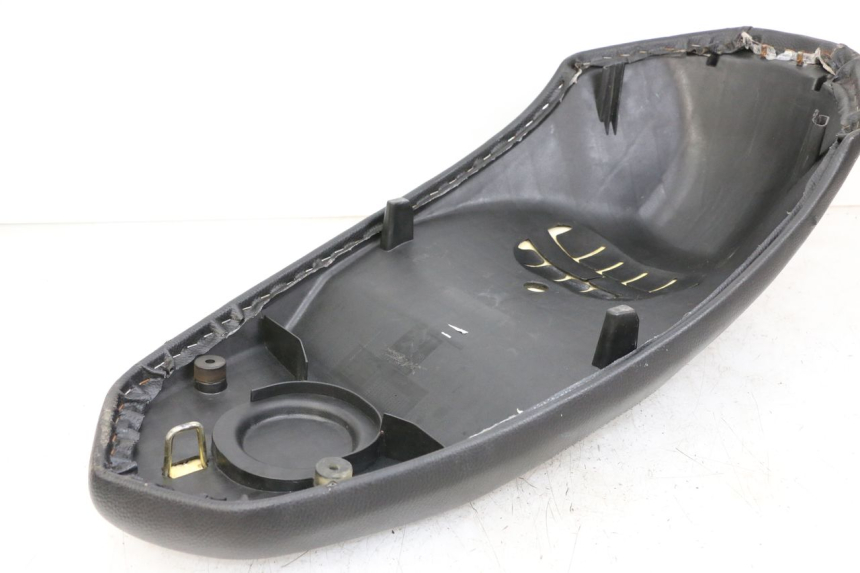 photo de ASIENTO PEUGEOT KISBEE 4T 50 (2018 - 2022)