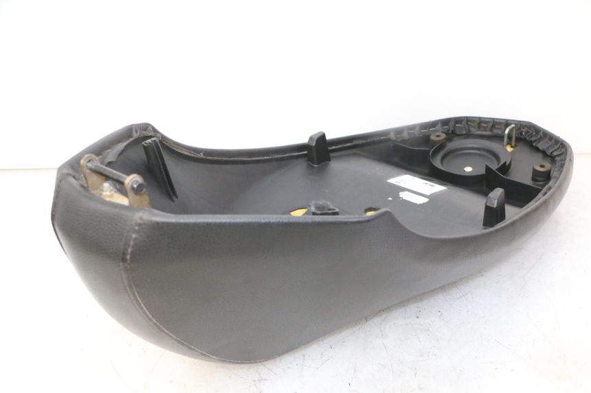 photo de ASIENTO PEUGEOT KISBEE 4T 50 (2018 - 2022)