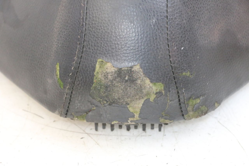 photo de ASIENTO PEUGEOT KISBEE 4T 50 (2010 - 2017) - Zoom sobre los componentes