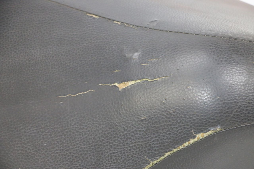 photo de ASIENTO PEUGEOT KISBEE 4T 50 (2010 - 2017) - Detalle de la pieza