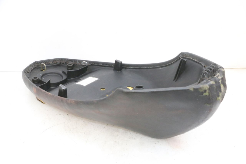 photo de ASIENTO PEUGEOT KISBEE 4T 50 (2010 - 2017) - Primer plano técnico