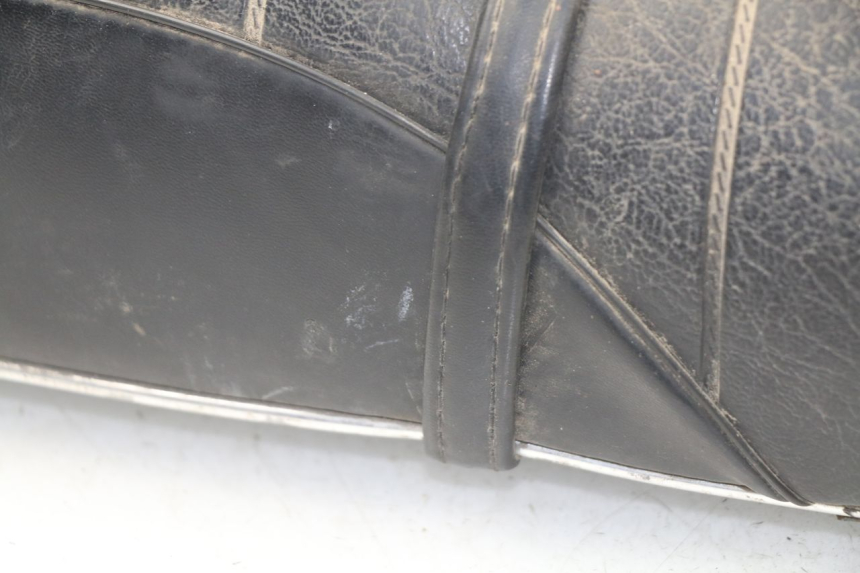 photo de ASIENTO MOTOBECANE LT 125 (1970 - 1975)