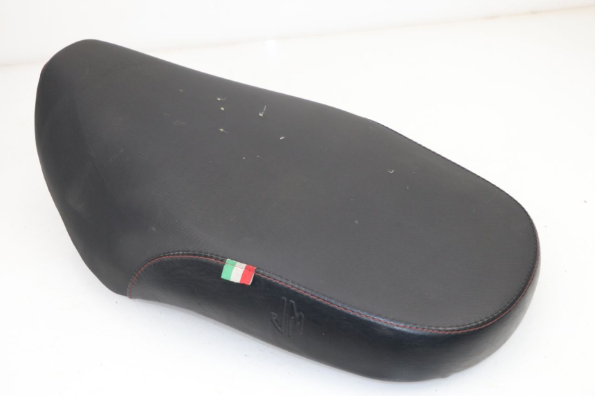 photo de ASIENTO JM MOTORS MILANO 50 (2014 - 2019)