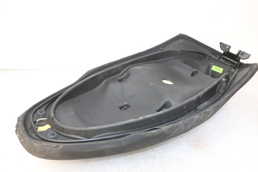 photo de ASIENTO PIAGGIO MP3 HPE 310 (2024 - 2025)