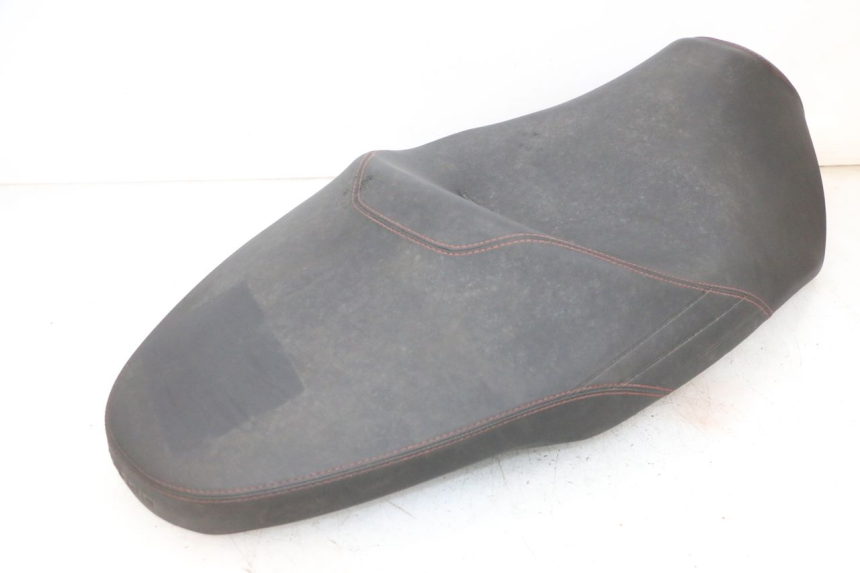 photo de ASIENTO PIAGGIO MP3 HPE 300 (2019 - 2026) - Foto de producto adicional