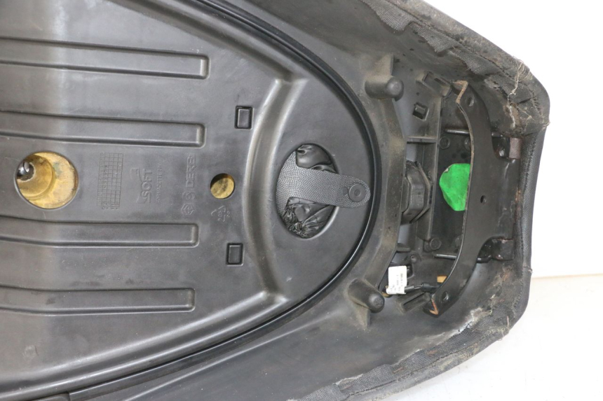 photo de ASIENTO PIAGGIO MP3 LT 400 (2007 - 2012)
