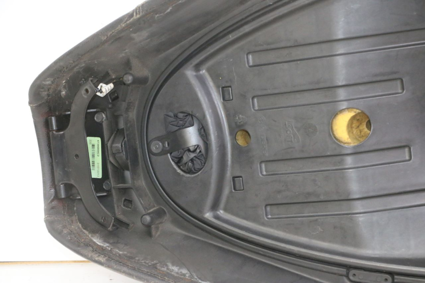 photo de ASIENTO PIAGGIO MP3 500 (2011 - 2015)