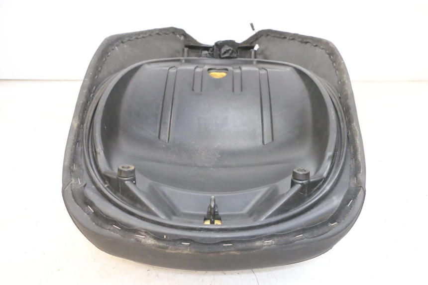 photo de ASIENTO PIAGGIO MP3 RL 250 (2007 - 2010) - Marcados y referencias originales