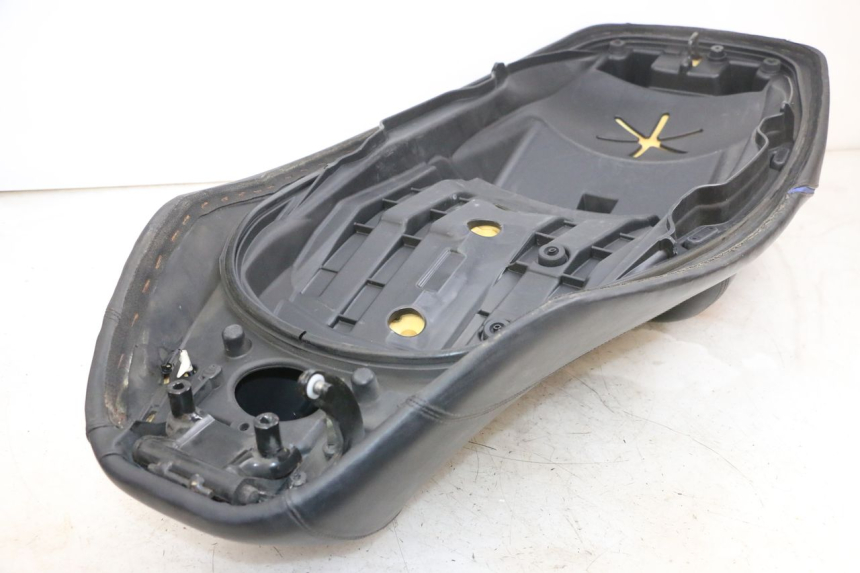 photo de ASIENTO PIAGGIO MP3 500 (2016 - 2018) - Primer plano técnico