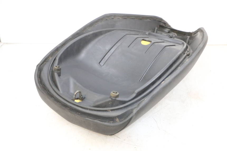 photo de ASIENTO PIAGGIO MP3 RL 250 (2006 - 2010) - Vista general del producto