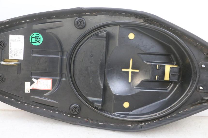 photo de ASIENTO YAMAHA NEOS NEO'S 4T 50 (2008 - 2016) - Primer plano de alta resolución