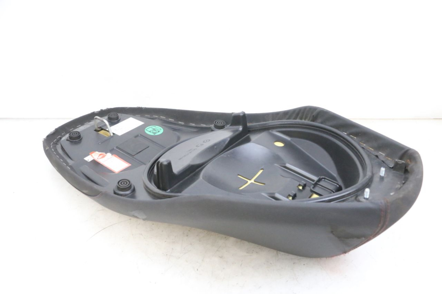 photo de ASIENTO YAMAHA NEOS NEO'S 4T 50 (2008 - 2016) - Estado de la superficie y material