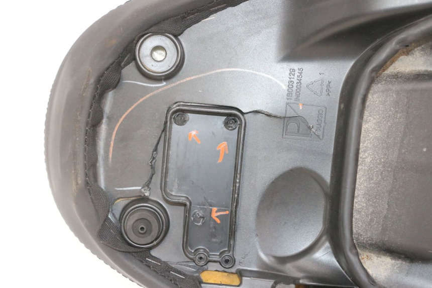 photo de ASIENTO PIAGGIO NEW TYPHOON 50 (2018 - 2021)