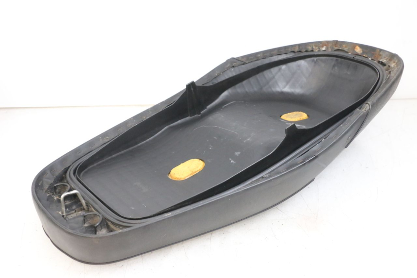 photo de ASIENTO HONDA NHX LEAD 110 (2008 - 2010) - Detalles de los puntos de fijación