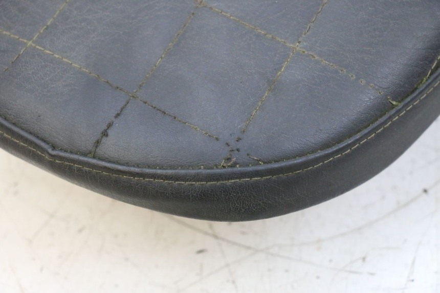 photo de ASIENTO HONDA NSR R 125 (1994 - 2003) - Zoom estado de uso