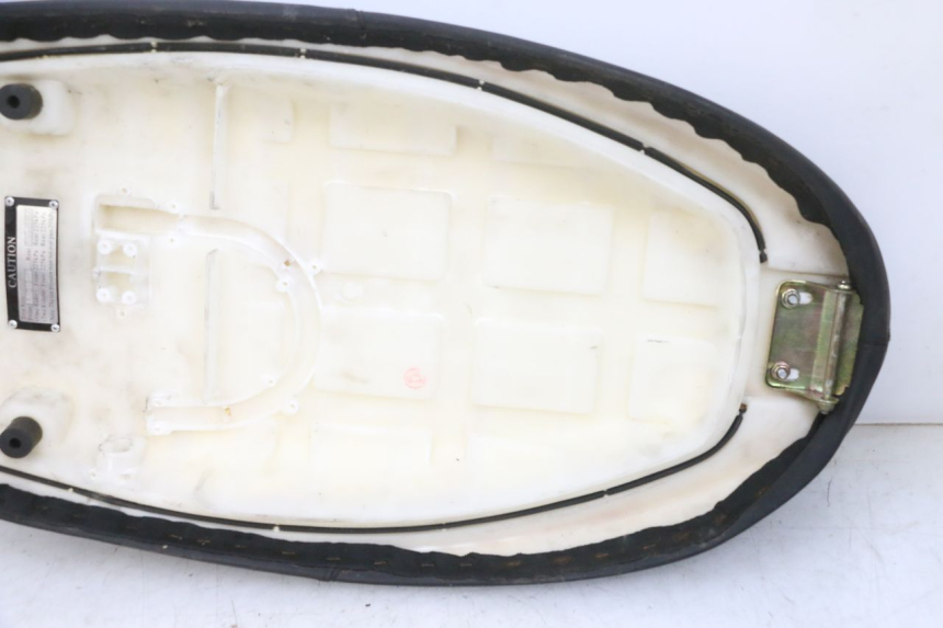 photo de ASIENTO JM MOTORS OLDIES GT 4T 50 (2018 - 2025) - Recambio usado revisado